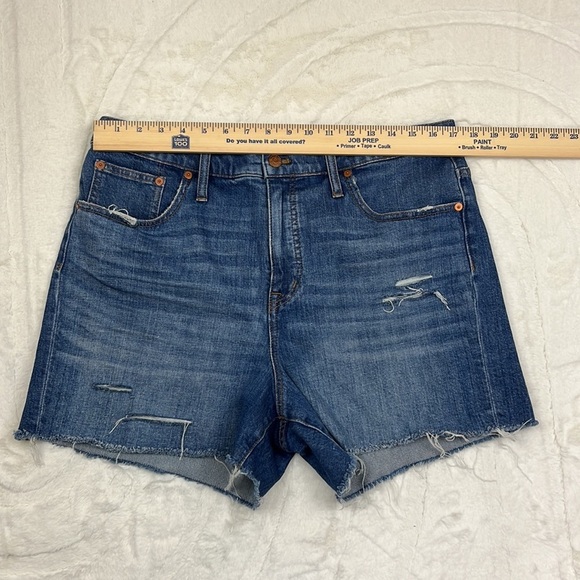 Madewell High Rise Denim Shorts Distressed Cut off style Size 32 Medium Wash - Picture 3 of 12